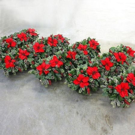 Ц402-8(з)(Пр) Композиция искусственная Пуансетия в балконном ящике 98х18х13см