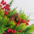 КНг57(з)(Пр)(F) Композиция НГ искусственная с ягодами на вставке 38х16х5см