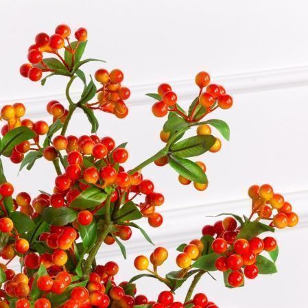 7143А/0599-4/2(F)(Sale) Ветка искусственная с ягодами и листочками h60см, оранжевые