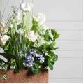 К105(з)(Пр)(F) Композиция искусственная Цветочный луг в кокосовом боксе 105х10х10см