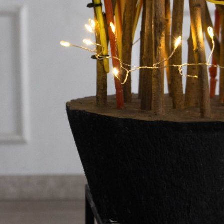 К550/СВ03(Пр)(F) Композиция искусственная на основании с гирляндой Роса, золото