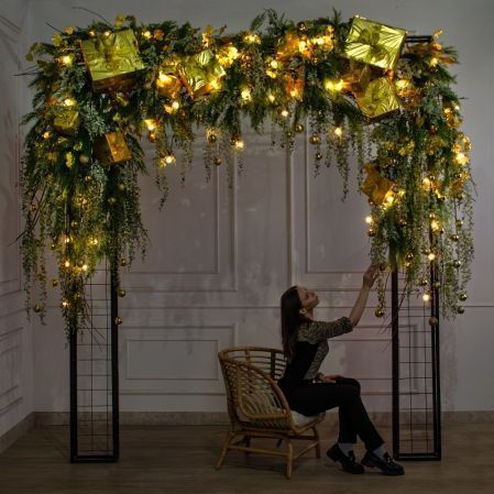 ДЛ189/СВ04(Пр)(Fix)(F)Декор вход.группы h210см н/прутьях, прист.с ретро-гирляндой,золото ДЛ189/СВ04(Пр)(Fix)(F)Декор вход.группы h210см н/прутьях, прист.с ретро-гирляндой,золото