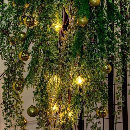 ДЛ189/СВ04(Пр)(Fix)(F)Декор вход.группы h210см н/прутьях, прист.с ретро-гирляндой,золото ДЛ189/СВ04(Пр)(Fix)(F)Декор вход.группы h210см н/прутьях, прист.с ретро-гирляндой,золото