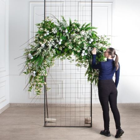 ДЛ191(Пр)(Fix)(F)Декор вход.группы h170см н/прутьях, прист.с белыми шарами ДЛ191(Пр)(Fix)(F)Декор вход.группы h170см н/прутьях, прист.с белыми шарами