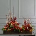 К557/СВ03т(Пр)(F) Композиция искусственная НГ с гирляндой Роса на основании,бордово-красная