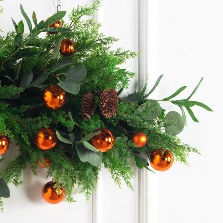 Л91-4(з)(F) Гирлянда НГ  искусственная из туи с шарами L100см, ширина 50см