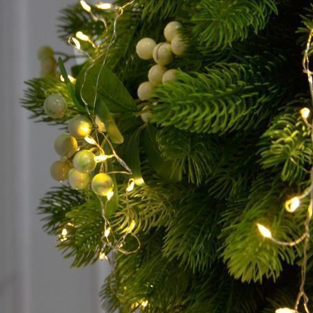 К559/СВ03т-1(Пр)(F) Композиция искусственная подвесная НГ d50см, с белым декором и гирляндой Роса