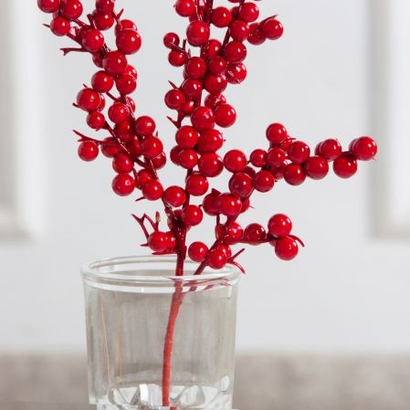 736А/9271-0029/1(F)(Чп) Ветка с красными ягодами h25см(18+7см) 3 ветки