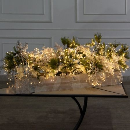 К566/СВ03т(Пр)(F) Композиция искусственная НГ с гирляндой Роса на основании, бело-голубая К566/СВ03т(Пр)(F) Композиция искусственная НГ с гирляндой Роса на основании, бело-голубая