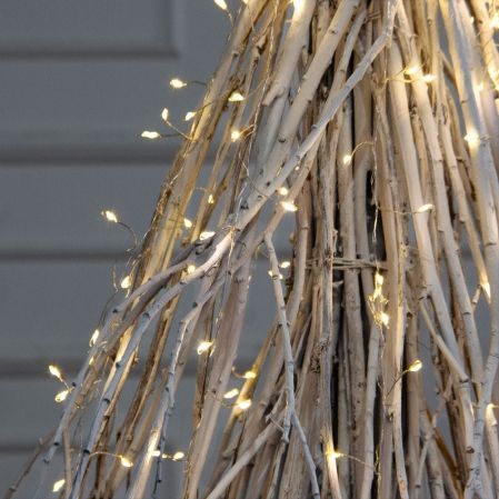 130/РН/СВ03т(Пр)(F) Ель в скандиновском стиле с гирляндой Роса h130см, белая 130/РН/СВ03т(Пр)(F) Ель в скандиновском стиле с гирляндой Роса h130см, белая