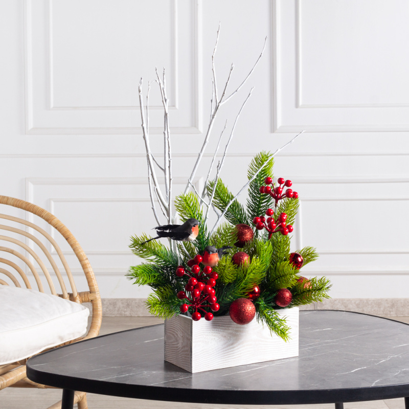 КНг56(F) Композиция НГ со снегирями в ящике 20х9хh8см