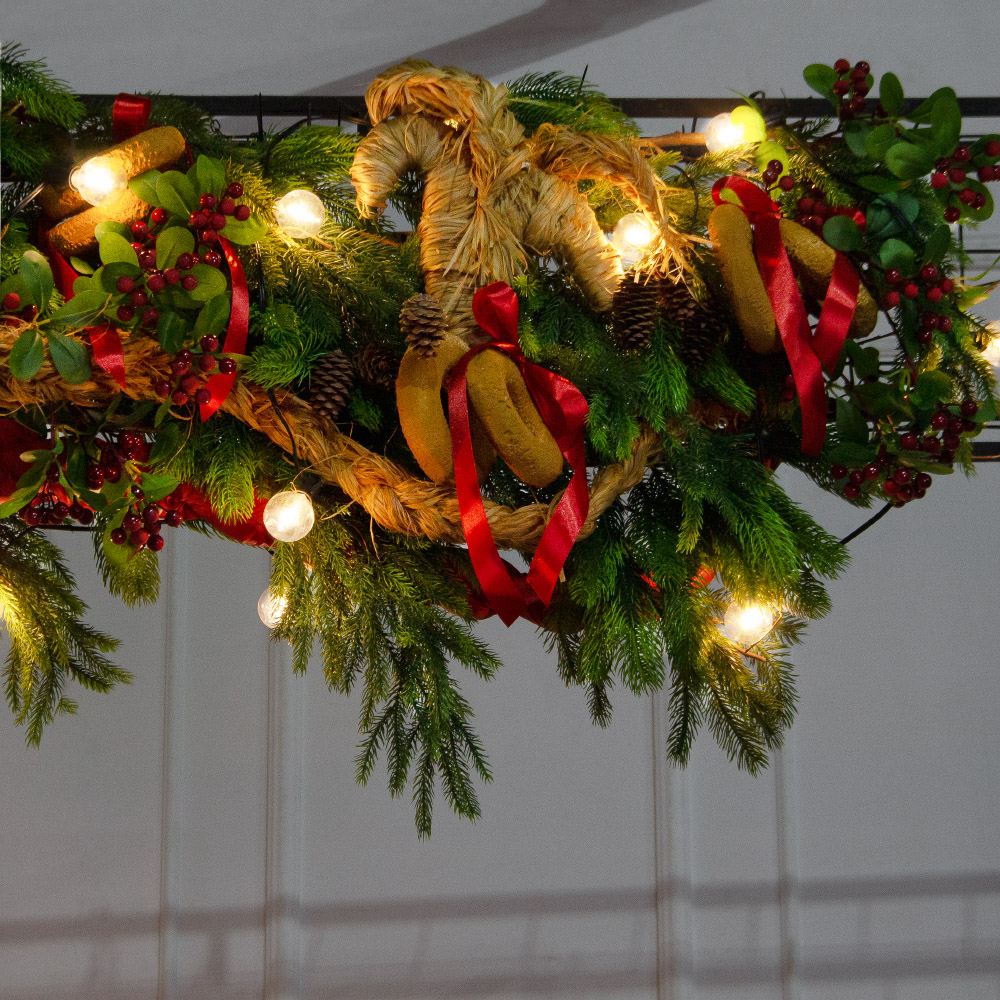 ДЛ193/СВ04(Пр)(Fix)(F)Декор вход.группы h280см н/прутьях,прист.с гирлянд.ретро в русском стиле_8