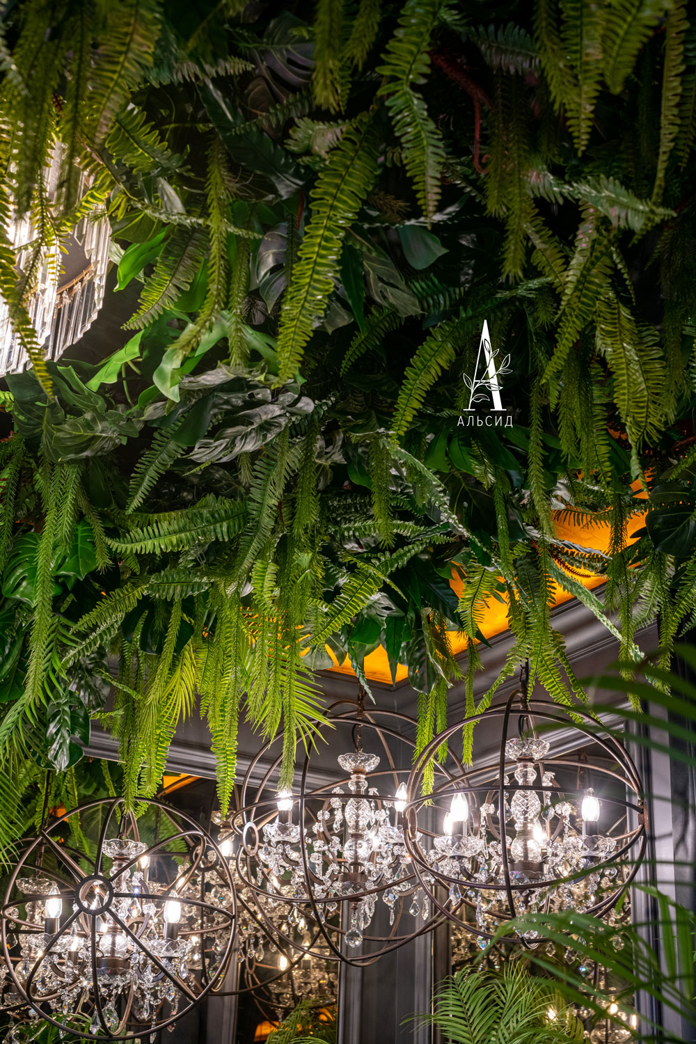 7143/0760-41/2 Монстера искусственная куст большой, 18 веток, h64см_4