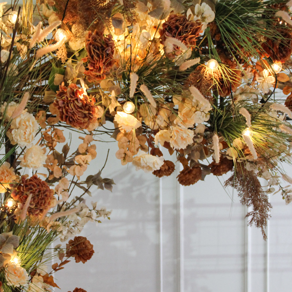 ДЛ/СВ04/170(Пр)(Fix)(F)Декор входн.груп. h300см н/прутьях,пристенный c ретро-гирляндой,беж-террак._6