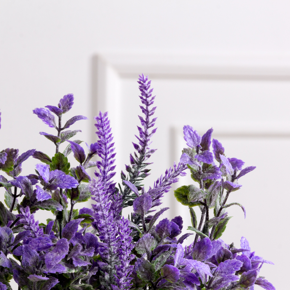 ТД042-1(F) Лаванда искусственная с зеленью (фиолетовая) h25см в забеленном кокосовом боксе_2