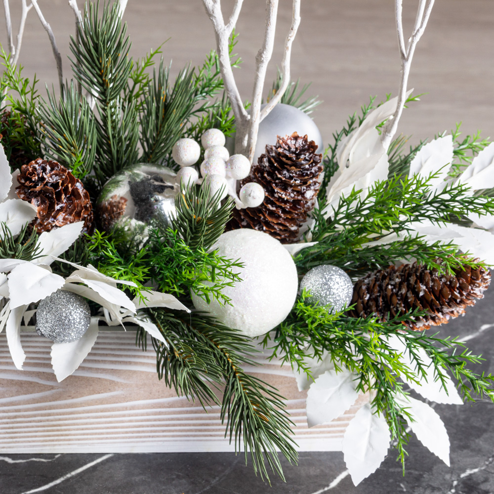 КНг58(F) Композиция искусственная НГ серебро в ящике 40х9хh8см _4