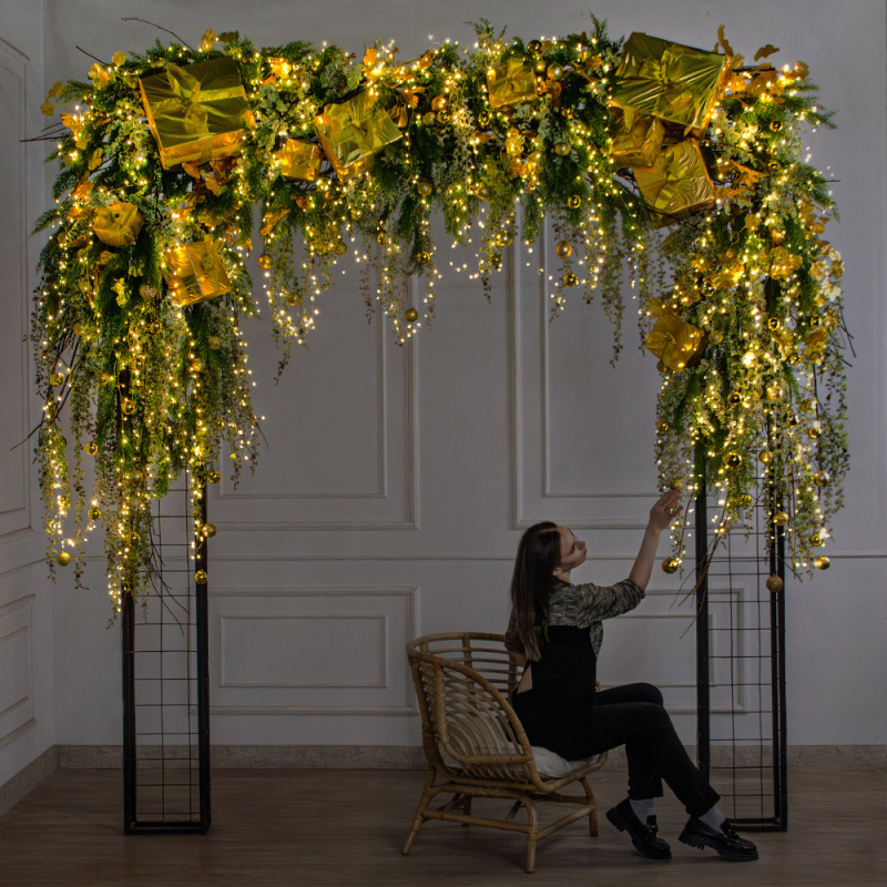 ДЛ189/СВ03т(Пр)(Fix)(F)Декор вход.группы h210см н/прутьях,прист.с гирляндой 