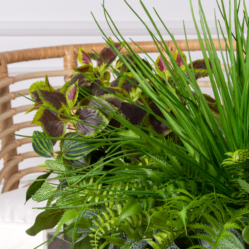 ВМ9(з) Композиция искусственная Зелень микс h30см на основании 100х18х3см_3