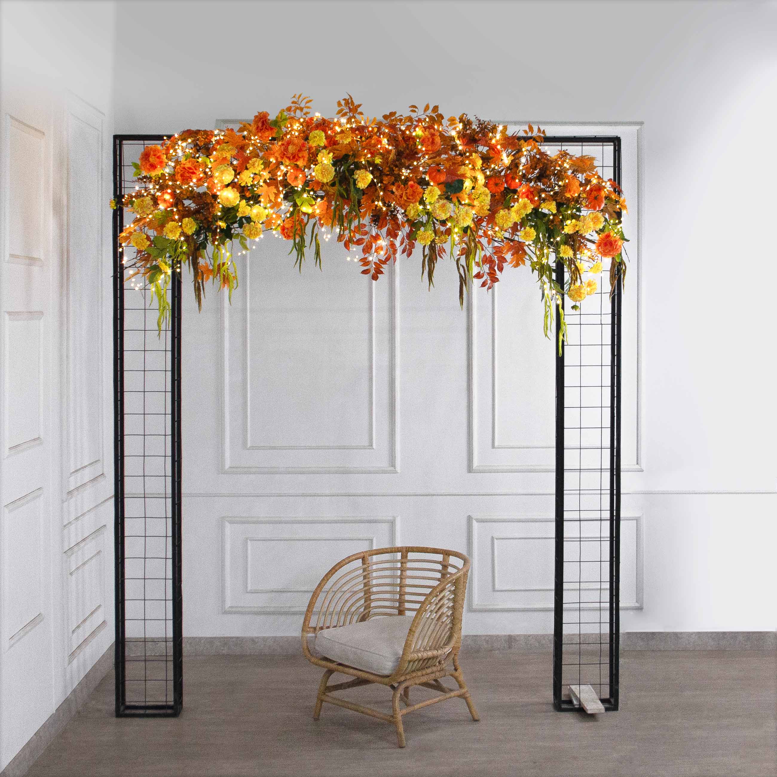 ДЛ174/СВ03(Пр)(Fix)(F) Декор арочного типа L230см на прутьях,пристен. с гирлянд. 