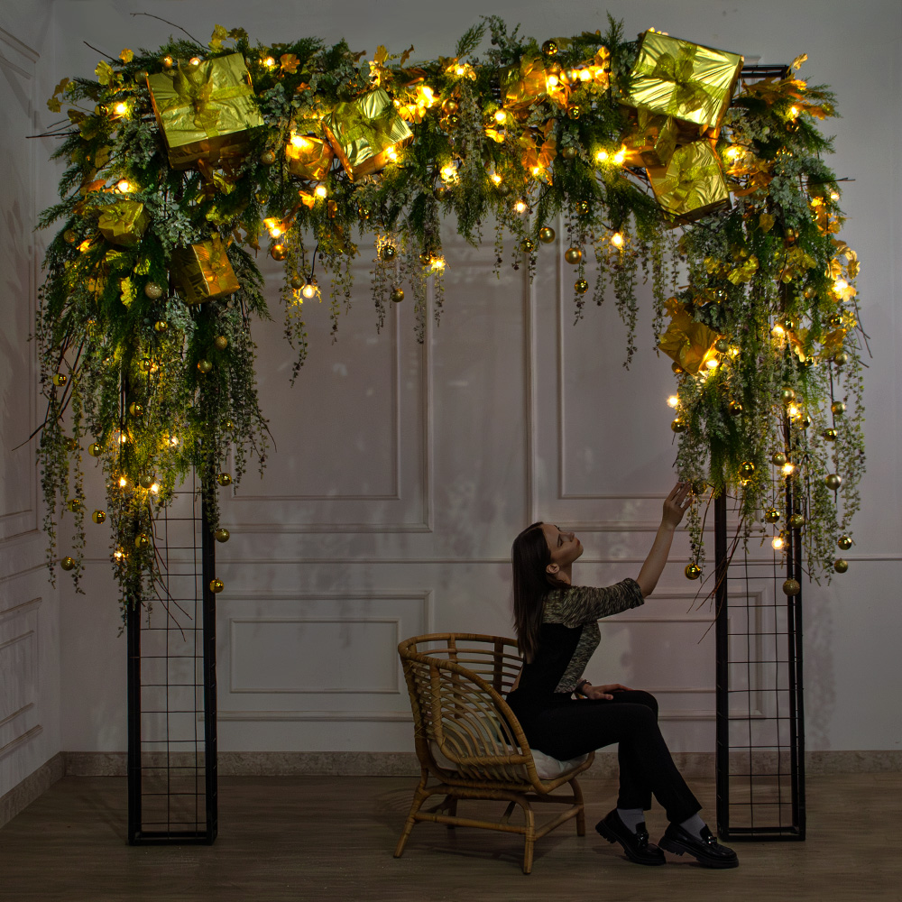 ДЛ189/СВ04(Пр)(Fix)(F)Декор вход.группы h210см н/прутьях, прист.с ретро-гирляндой,золото_3