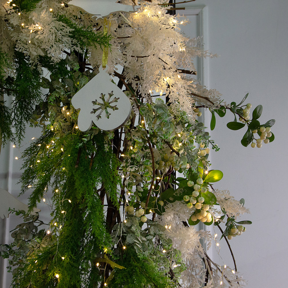 ДЛ192/СВ03т(Пр)(Fix)(F)Декор вход.группы h200см н/прутьях, прист.с гирлянд.Роса, скандинав.стиль_6