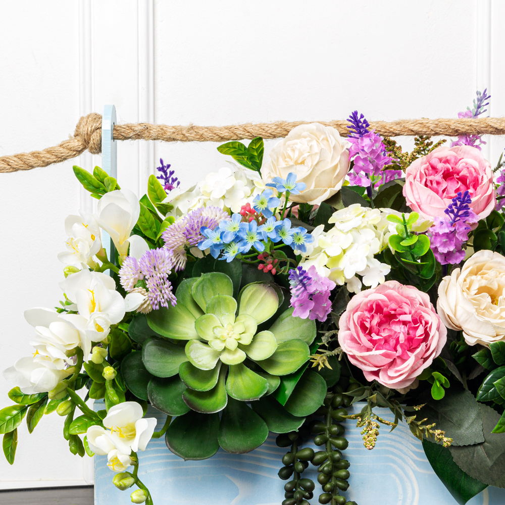 К268 Композиция искусственная цветочная с суккулентами в голубом деревянном ящике 30х15хh30_4