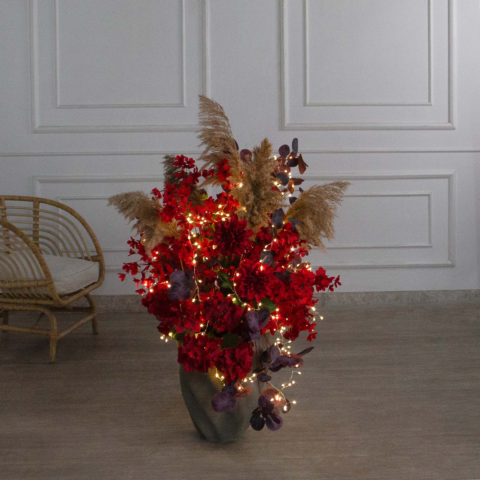 К549/СВ03(Пр)(F) Композиция искусственная на основании с гирляндой 