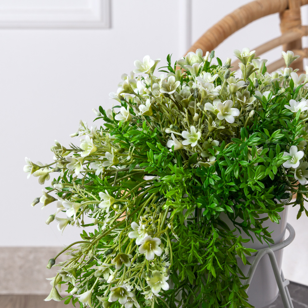 КС/МП45-1 Кампанула искусственная ампельная в кашпо на мет.подстав. h35см, белая_4