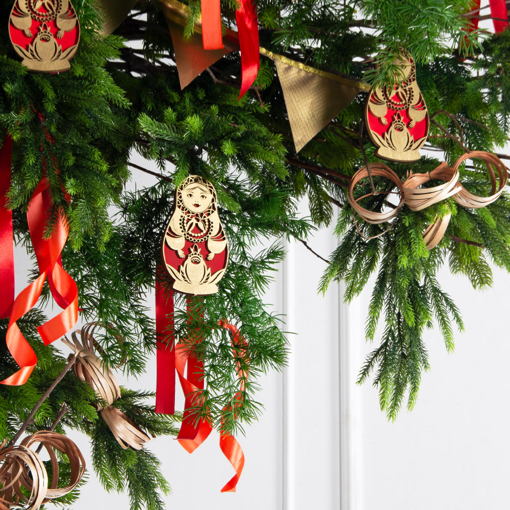 ДЛ197(Пр)(Fix)(F)Декор вход.группы h280см н/прутьях, прист.,с матрешками в русском стиле_7