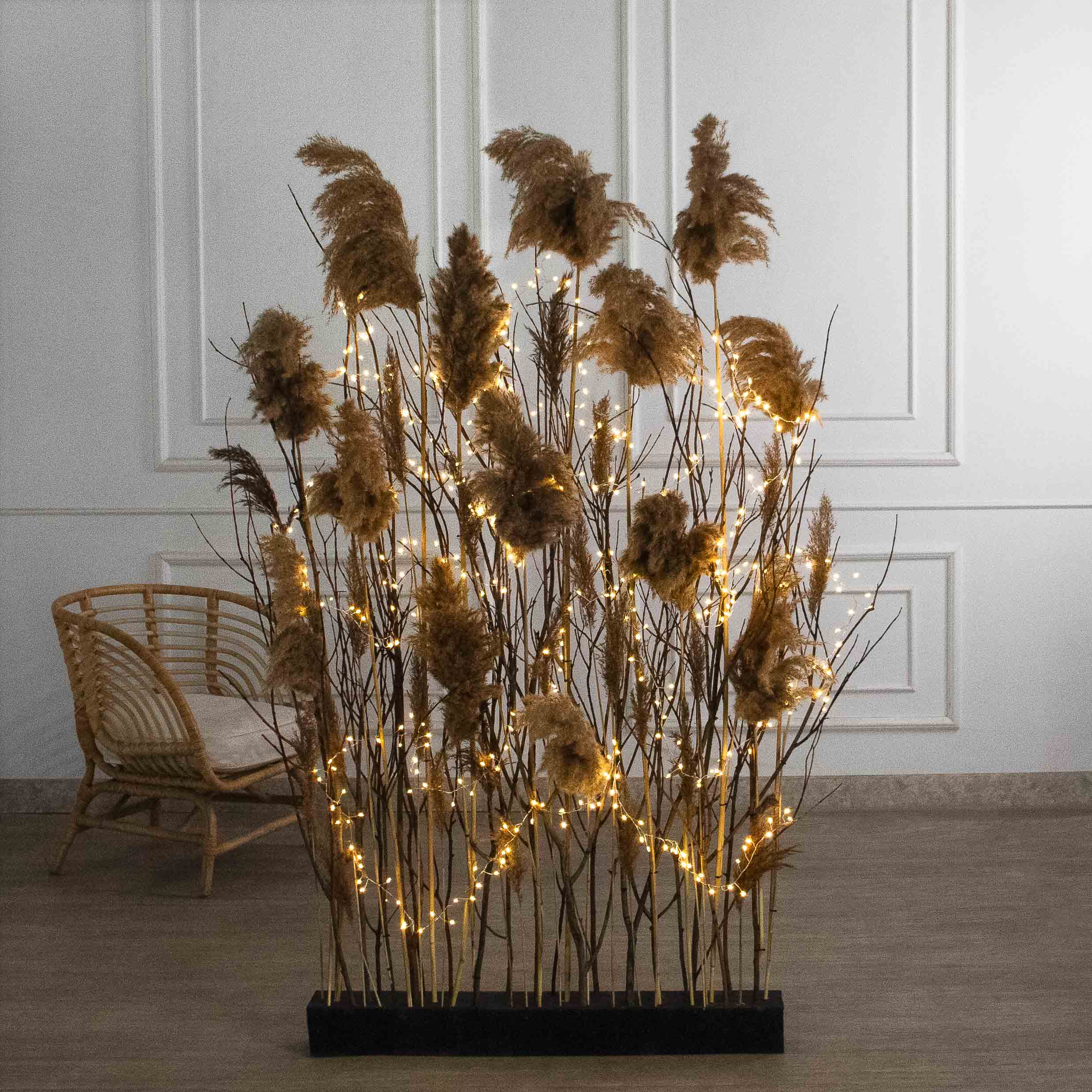 К552/СВ03(Пр)(F) Композиция искусственная с камышом и гирляндой Роса на основании_3