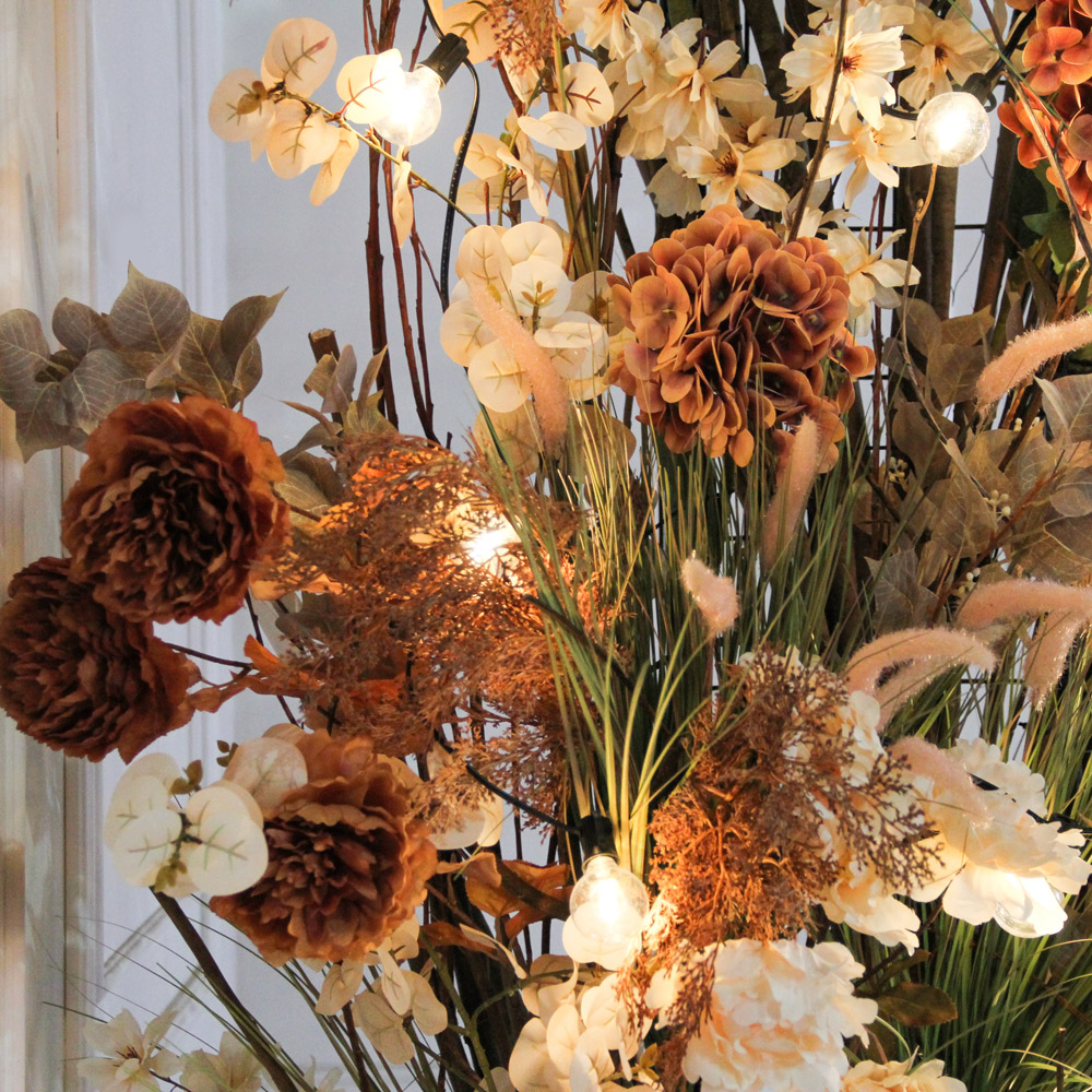 ДЛ/СВ04/170(Пр)(Fix)(F)Декор входн.груп. h300см н/прутьях,пристенный c ретро-гирляндой,беж-террак._4