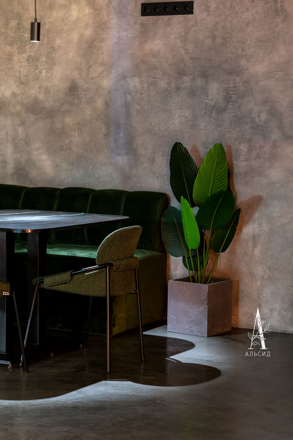 120/К/360(Пр)(F) Банановая Пальма искусственная h120см в кашпо_4