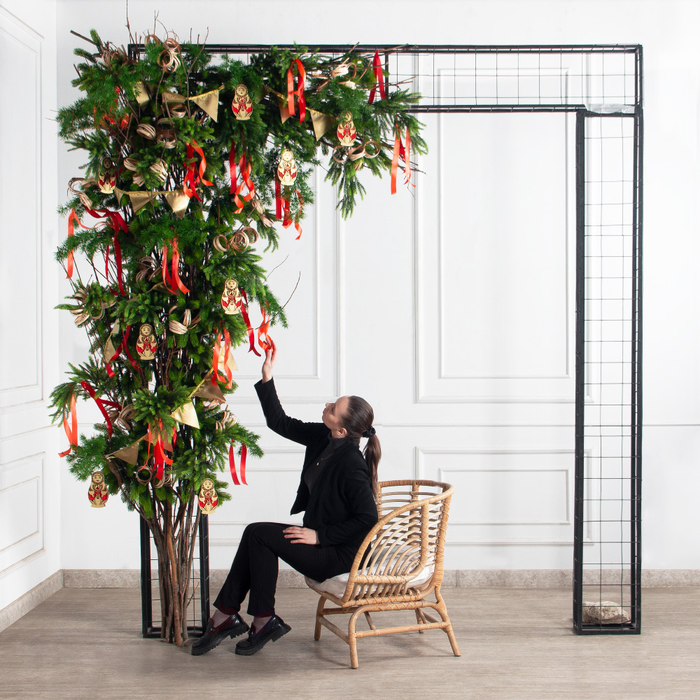 ДЛ197(Пр)(Fix)(F)Декор вход.группы h280см н/прутьях, прист.,с матрешками в русском стиле_3