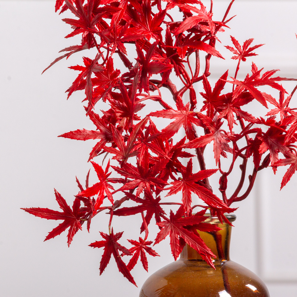 7143/9126-122(F) Ветка клёна искусственная h35см, красный (пластик)_1