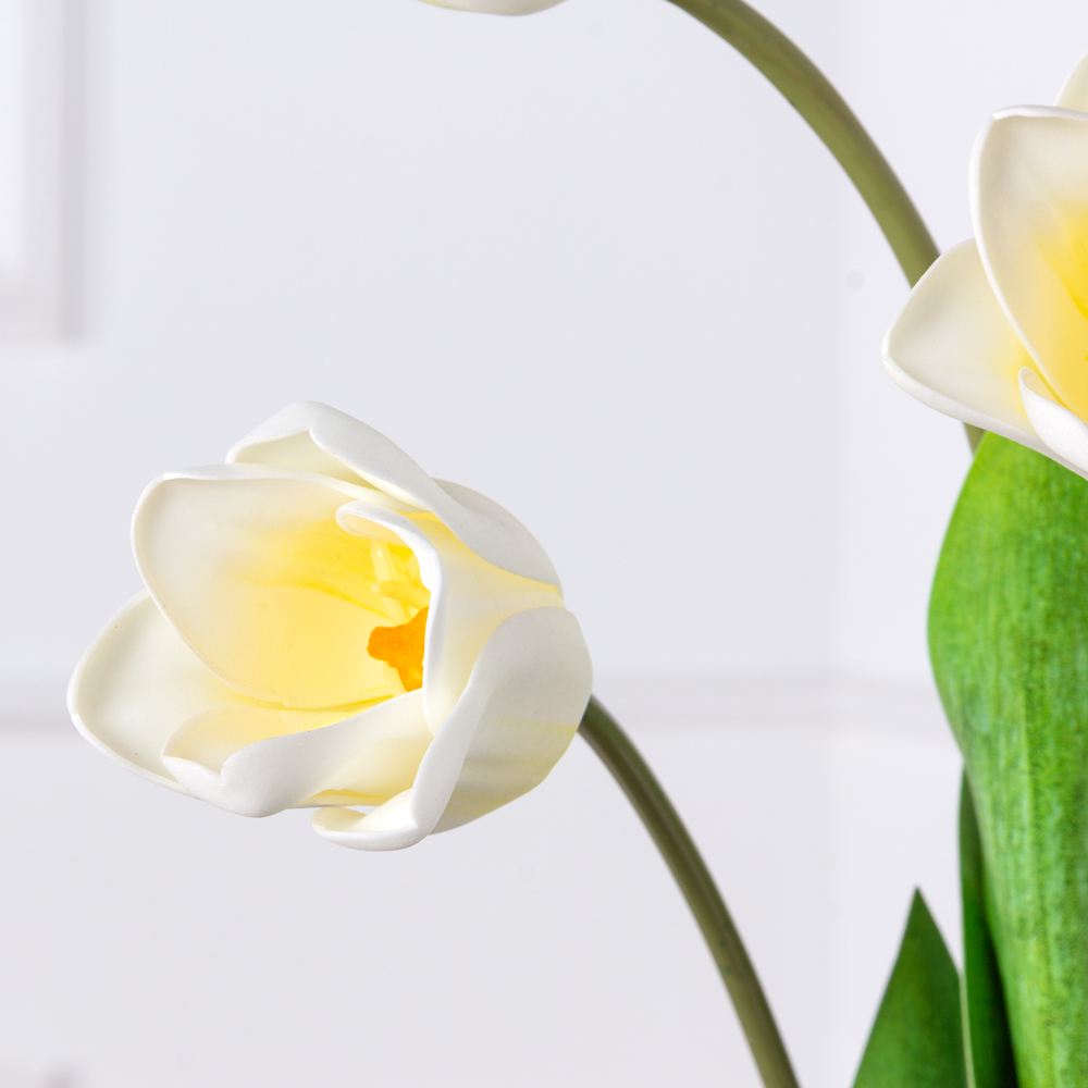 7141А/0471-01/23Р Тюльпан искусственный h70см, белый (латекс)_2