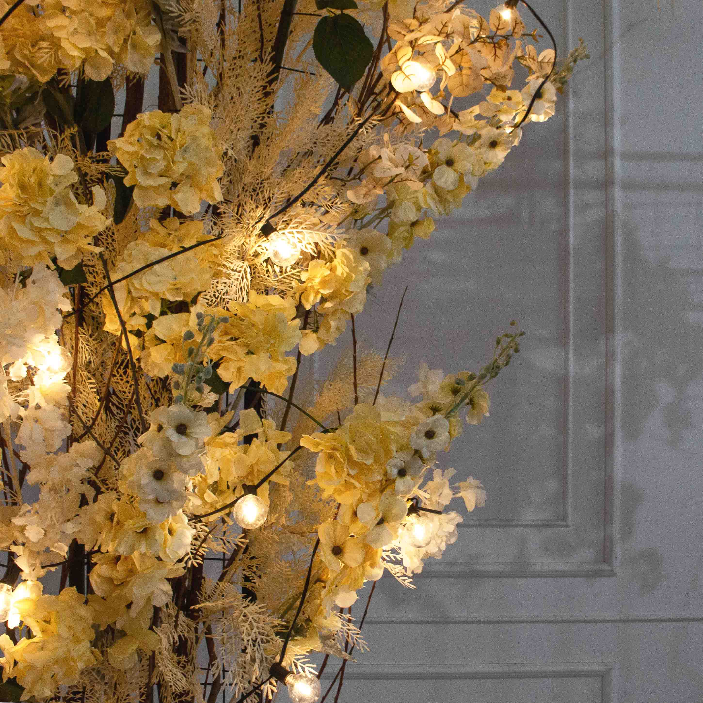 ДЛ173/СВ04(Пр)(Fix)(F) Декор входной группы h300 см на прутьях с ретро-гирляндой,пристенный,крем._6