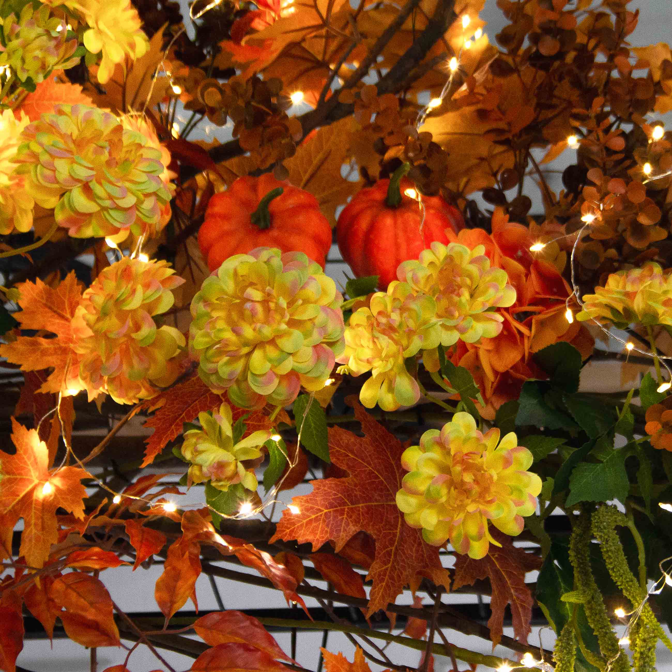 ДЛ174/СВ03(Пр)(Fix)(F) Декор арочного типа L230см на прутьях,пристен. с гирлянд. 