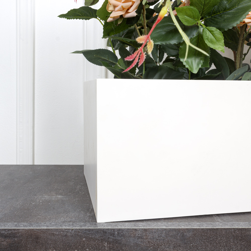 Ц425-1/1(з)(Fix) Композиция искусственная Роза кремов.в кашпо заказчика 120х25хh20см_3