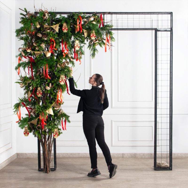 ДЛ197(Пр)(Fix)(F)Декор вход.группы h280см н/прутьях, прист.,с матрешками в русском стиле_1