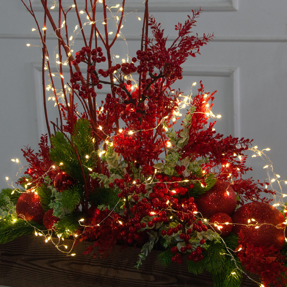 К557/СВ03т(Пр)(F) Композиция искусственная НГ с гирляндой Роса на основании,бордово-красная_3