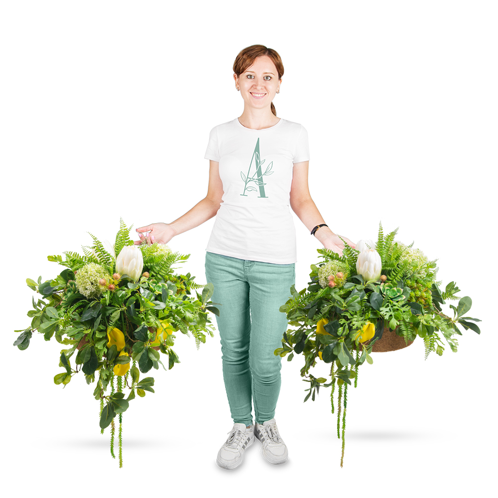 К08/2-1(з.) Композиция цветочная h30см в круглом кокосовом боксе d29;h10_5