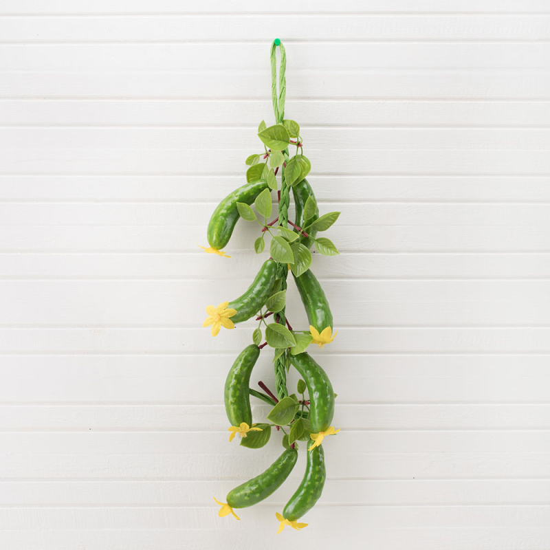 715/0033 Вязанка Огурцы h-50см