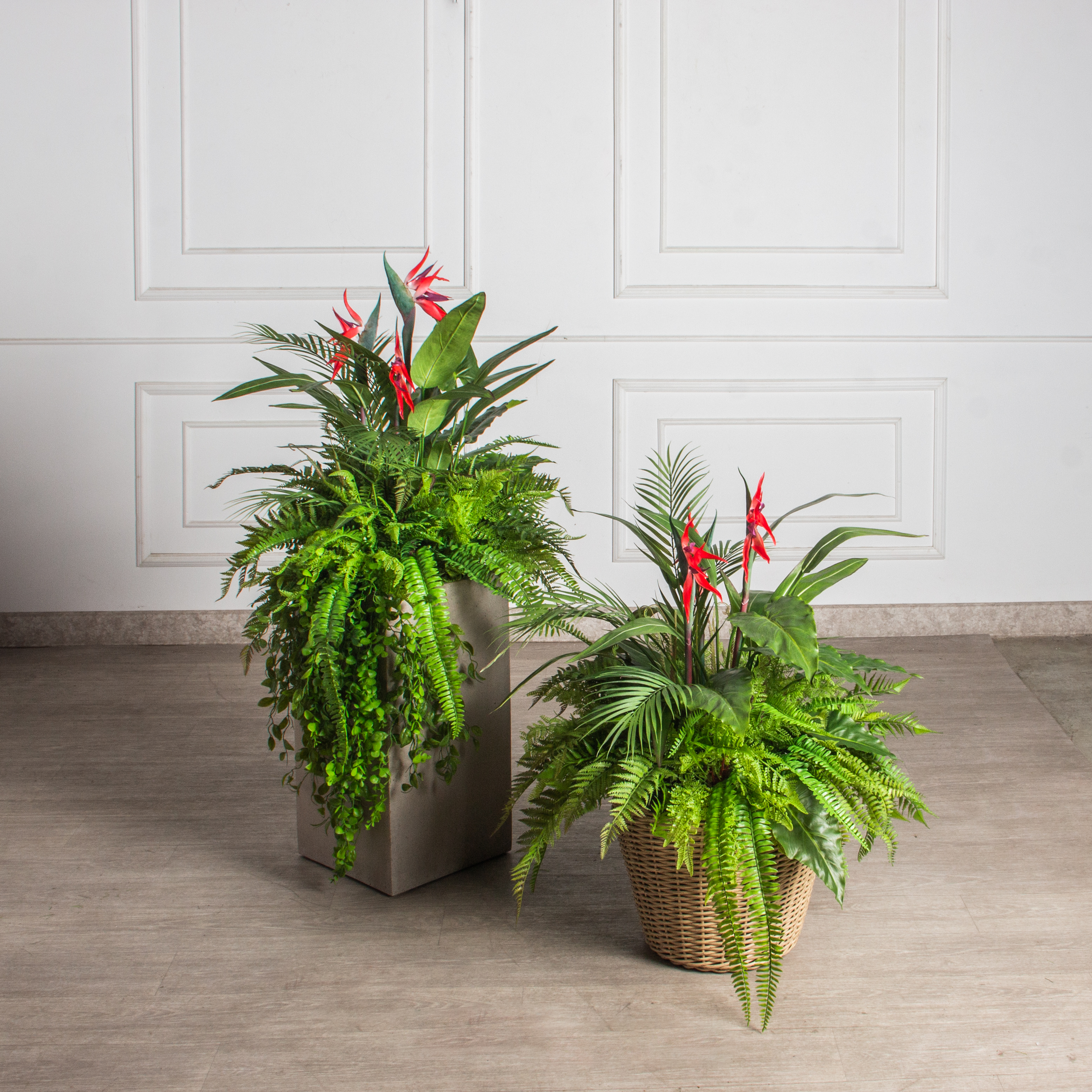 К327-28/1(з)(F) Композиция искусственная Тропический микс со стрелицией в кашпо d26см_1