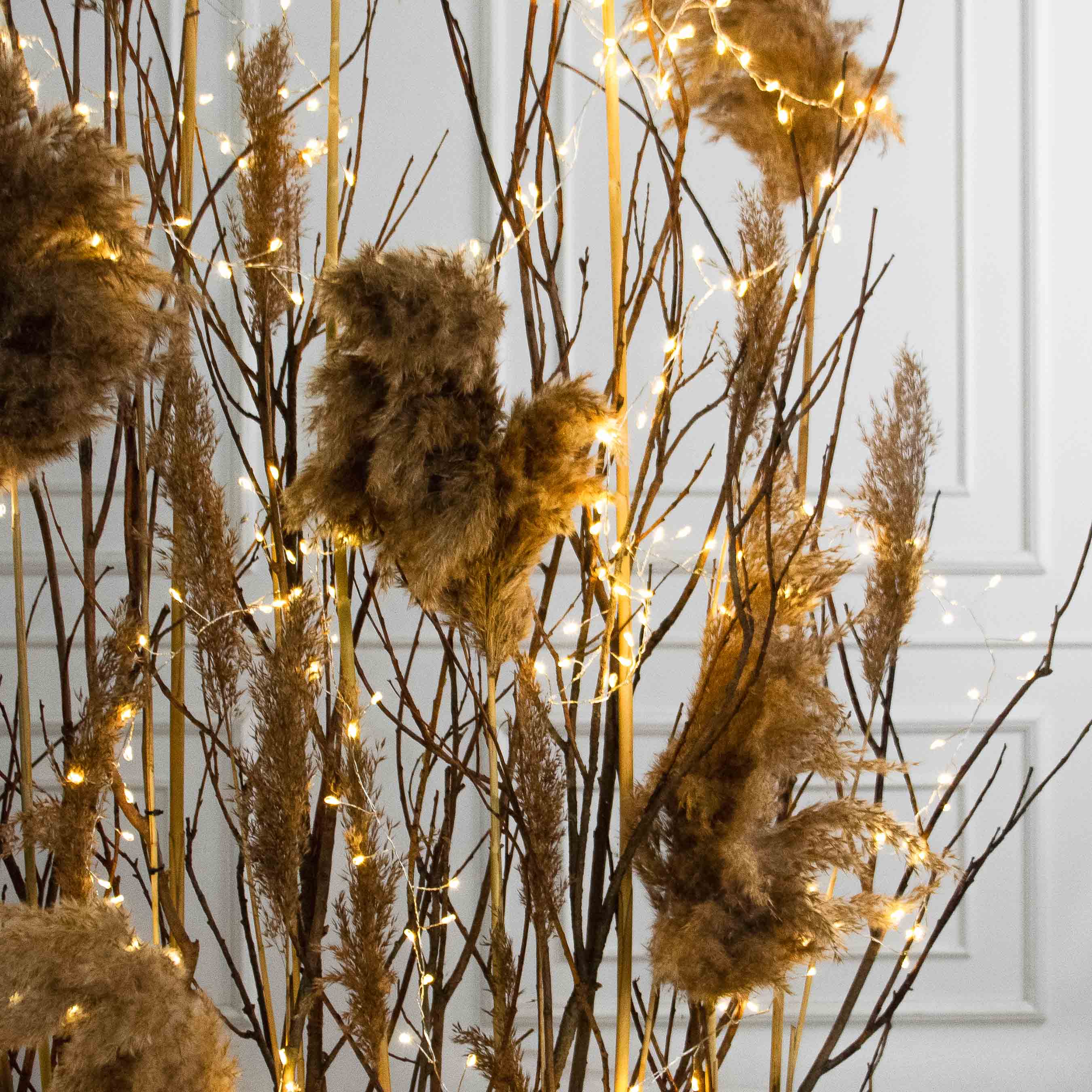 К552/СВ03(Пр)(F) Композиция искусственная с камышом и гирляндой Роса на основании_5