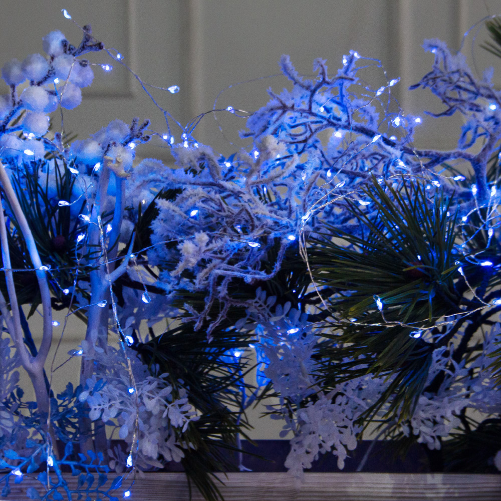 К566/СВ03с(Пр)(F) Композиция искусственная НГ с гирляндой Роса на основании, бело-голубая_3