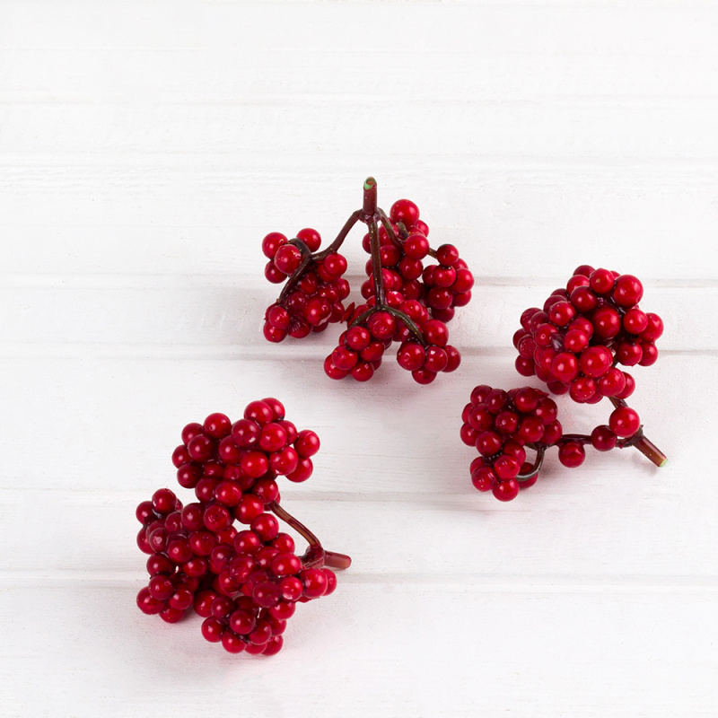736/0599-1 Гроздь с красными ягодами (12шт/уп)