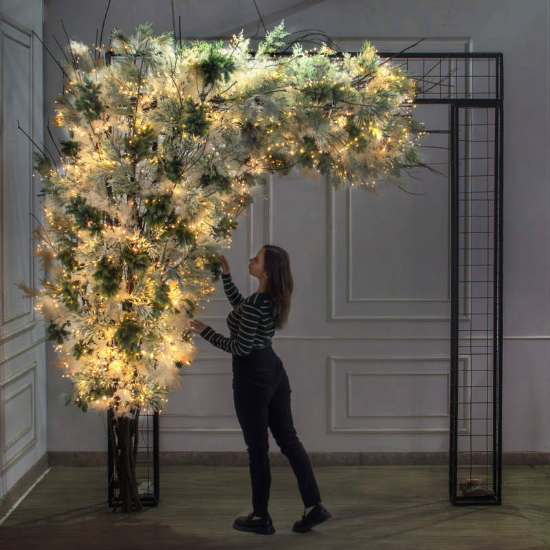 ДЛ181/СВ03т(Пр)(Fix)(F)Декор вход.группы h300см н/прутьях, прист.с гирляндой 