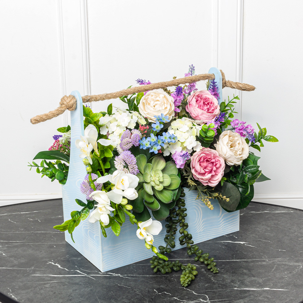 К268 Композиция искусственная цветочная с суккулентами в голубом деревянном ящике 30х15хh30_2