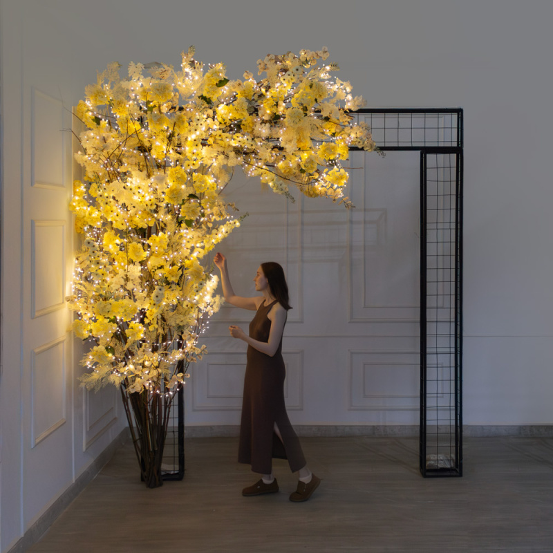 ДЛ173/СВ03(Пр)(Fix)(F) Декор входной группы h300 см на прутьях с гирляндой,пристенный,кремовый_1