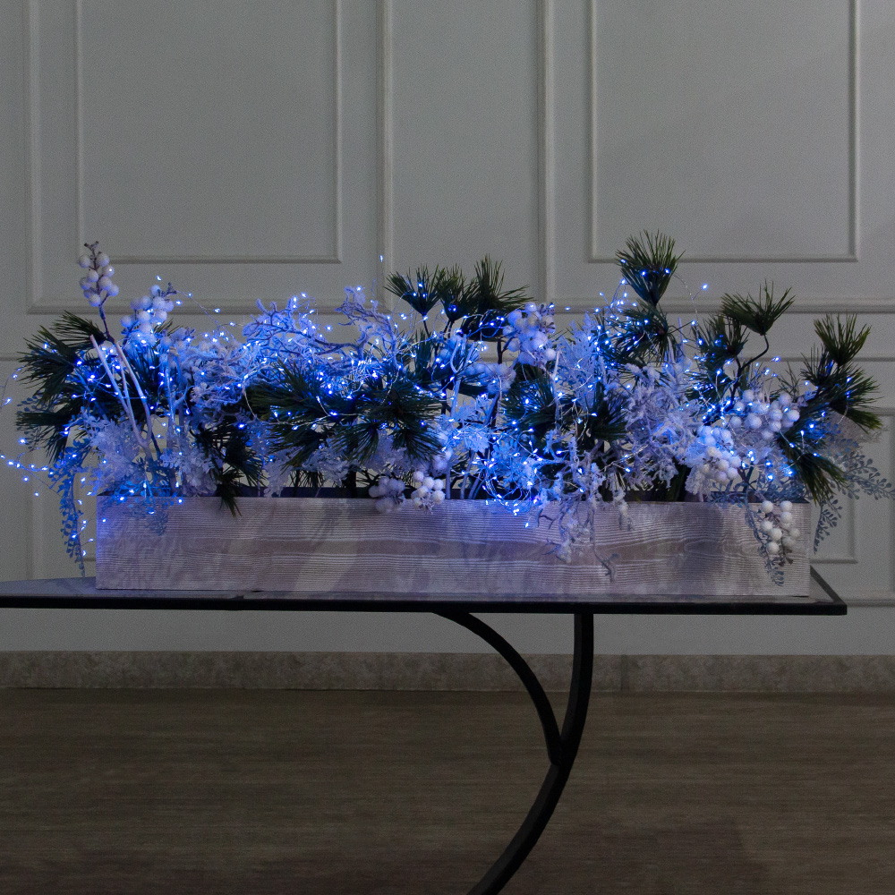 К566/СВ03с(Пр)(F) Композиция искусственная НГ с гирляндой Роса на основании, бело-голубая_2